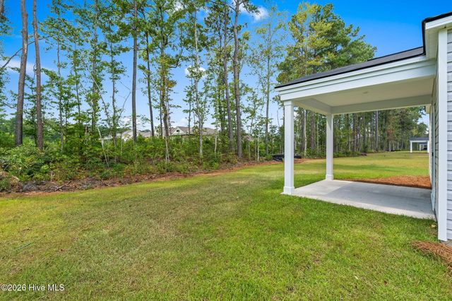 1037 Harbor Drive, Calabash, NC 28467