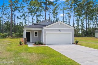 1037 Harbor Drive, Calabash, NC 28467