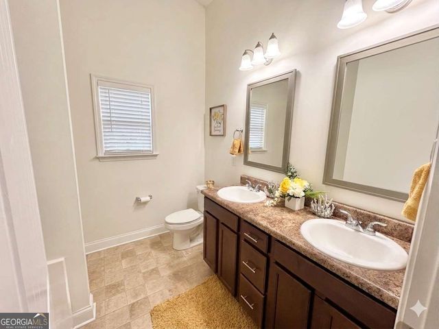 606 Cole Creek Drive, Dallas, GA 30157