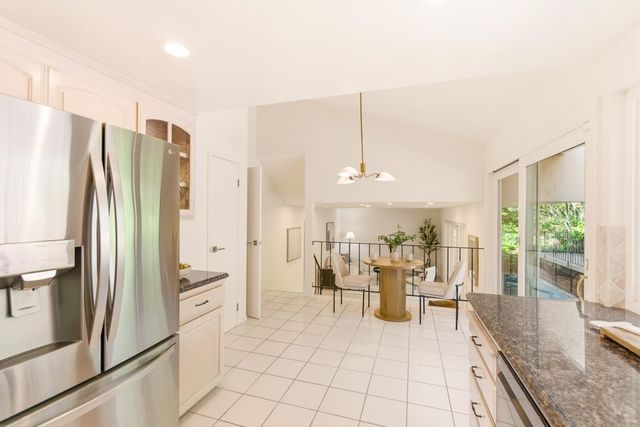 1581 Ascension Drive, San Mateo, CA 94402