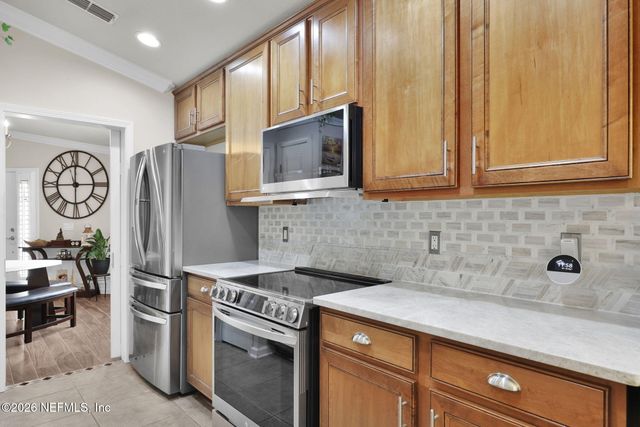 9114 HONEYBEE Lane, Jacksonville, FL 32256