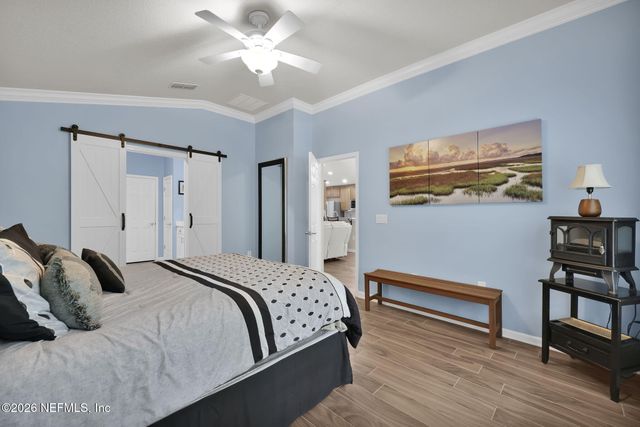 9114 HONEYBEE Lane, Jacksonville, FL 32256