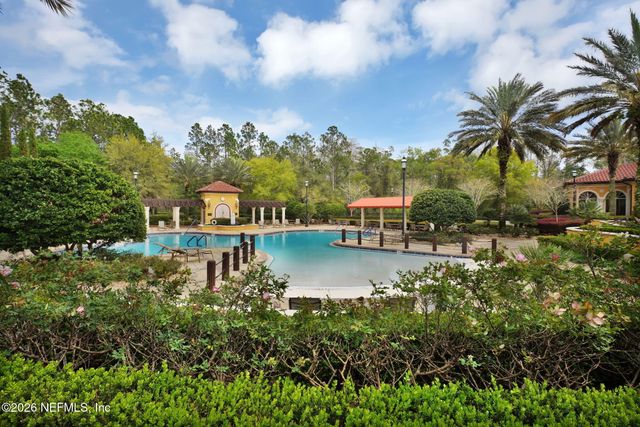 9114 HONEYBEE Lane, Jacksonville, FL 32256
