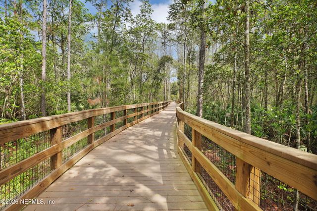 9114 HONEYBEE Lane, Jacksonville, FL 32256