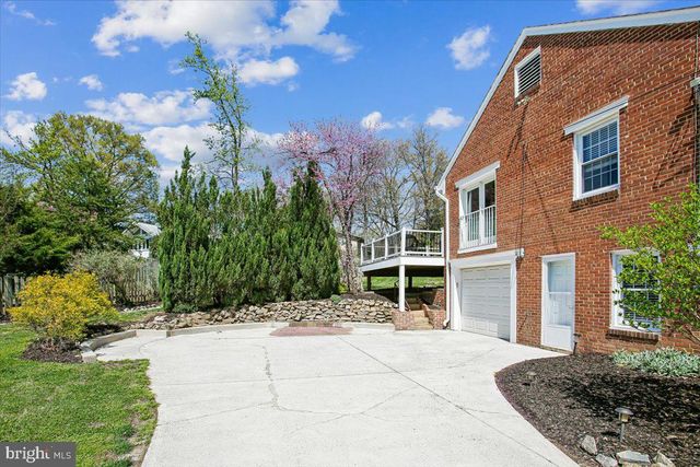 1305 KEY DR, Alexandria, VA 22302