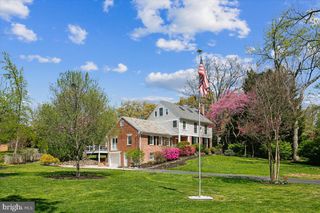 1305 KEY DR, Alexandria, VA 22302