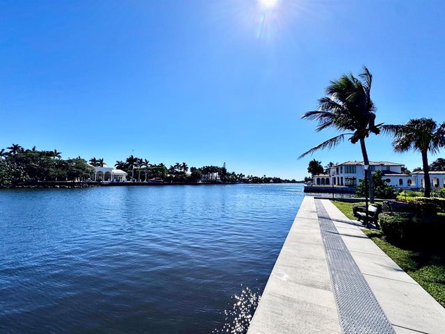 32 Colonial Club Drive 203, Boynton Beach, FL 33435