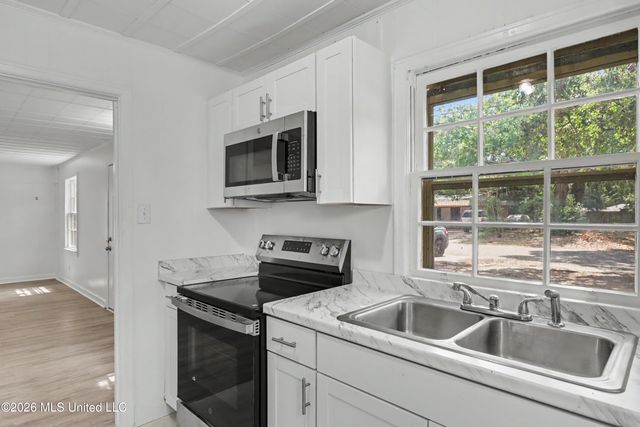 1496 Guice Place, Biloxi, MS 39530