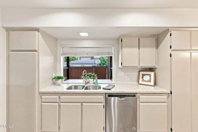 1107 Catlin Street A, Simi Valley, CA 93065