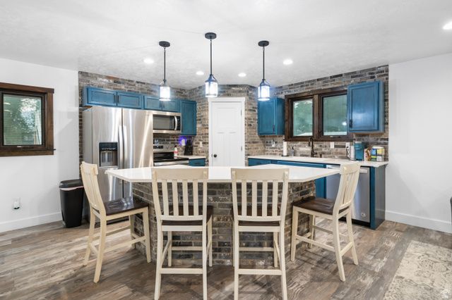 1027 E SERPENTINE WAY, White City, UT 84094