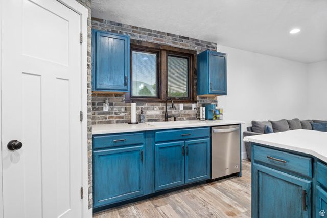 1027 E SERPENTINE WAY, White City, UT 84094