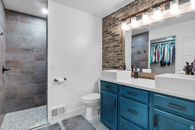 1027 E SERPENTINE WAY, White City, UT 84094
