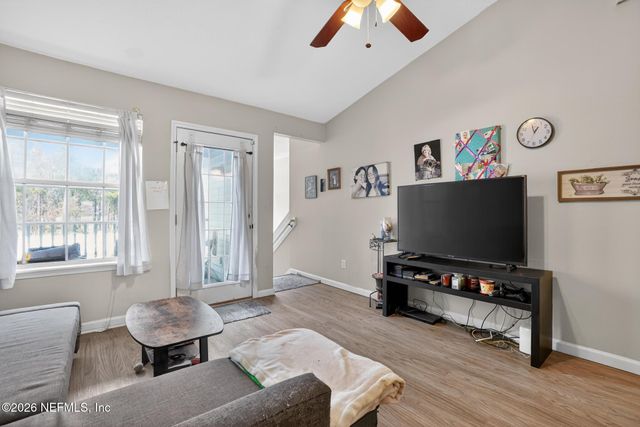 575 OAKLEAF PLANTATION Parkway 714, Orange Park, FL 32065