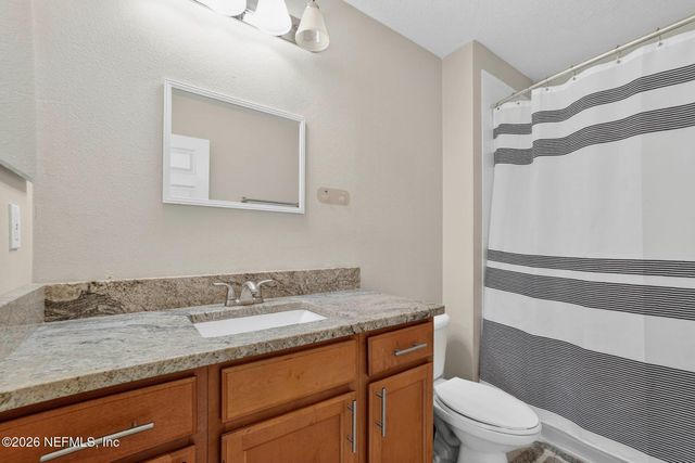 575 OAKLEAF PLANTATION Parkway 714, Orange Park, FL 32065