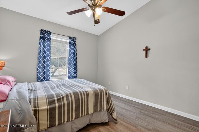 575 OAKLEAF PLANTATION Parkway 714, Orange Park, FL 32065