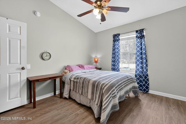 575 OAKLEAF PLANTATION Parkway 714, Orange Park, FL 32065