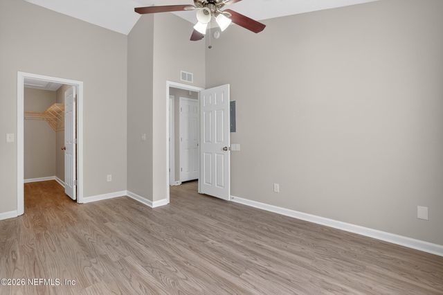 575 OAKLEAF PLANTATION Parkway 714, Orange Park, FL 32065