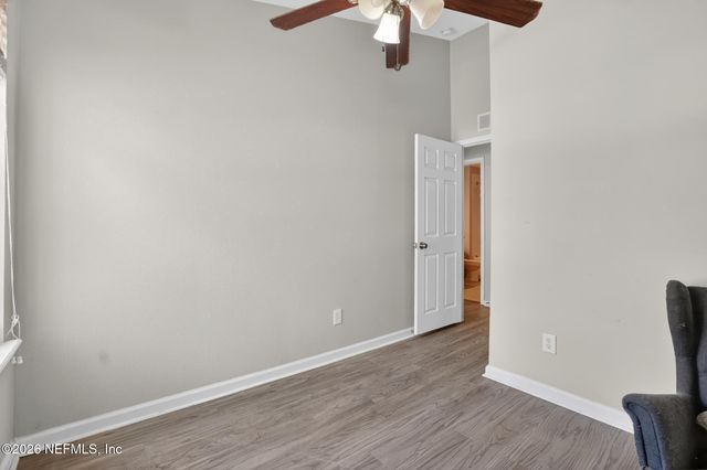 575 OAKLEAF PLANTATION Parkway 714, Orange Park, FL 32065