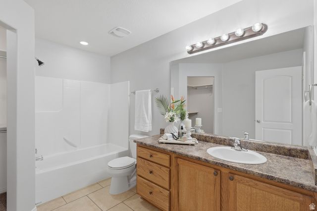 227 E SUNSHINE DR, Saratoga Springs, UT 84045