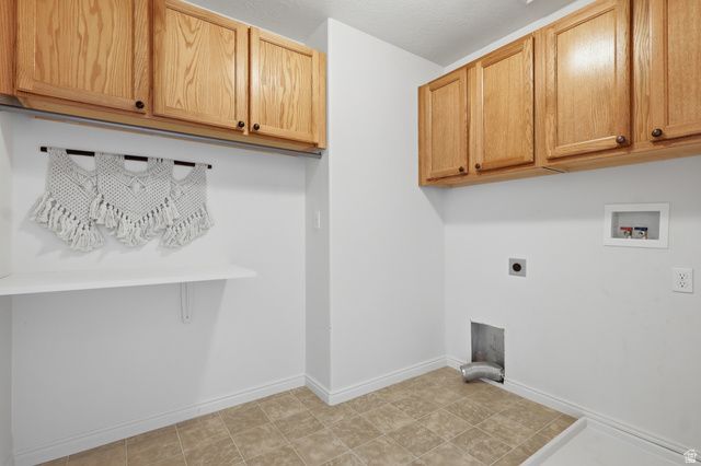 227 E SUNSHINE DR, Saratoga Springs, UT 84045