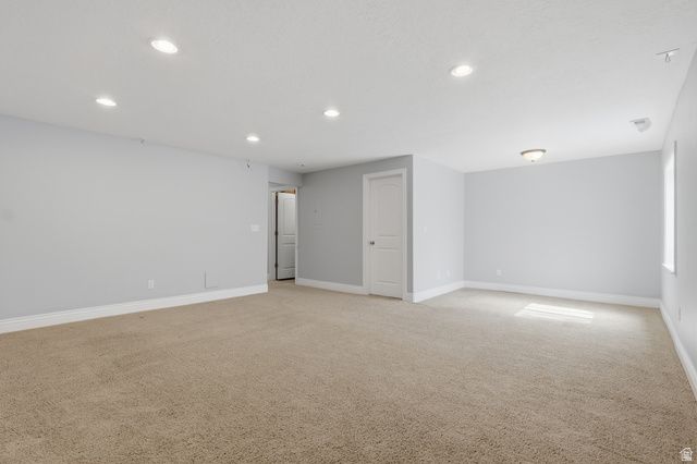 227 E SUNSHINE DR, Saratoga Springs, UT 84045