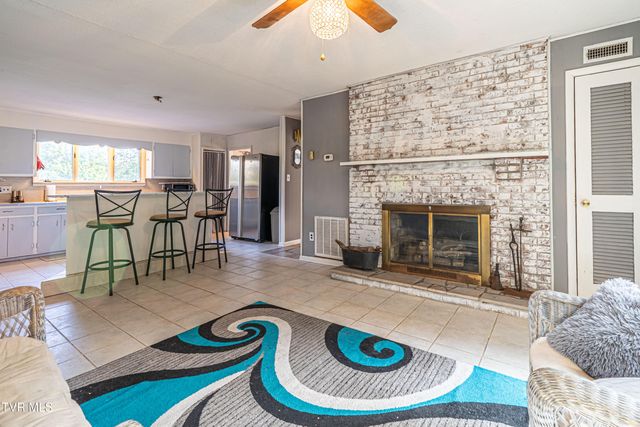 344 Kilgore Drive, Bristol, VA 24201
