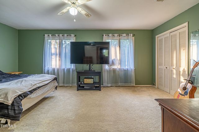 344 Kilgore Drive, Bristol, VA 24201