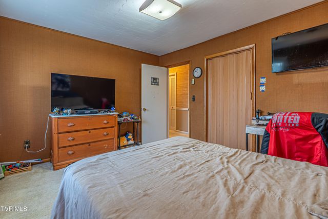 344 Kilgore Drive, Bristol, VA 24201