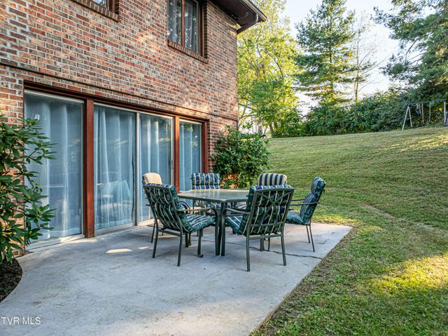 344 Kilgore Drive, Bristol, VA 24201