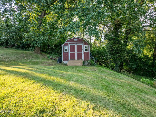 344 Kilgore Drive, Bristol, VA 24201