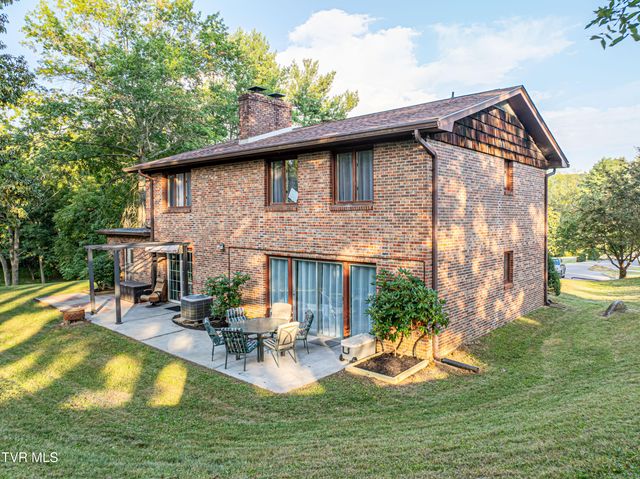 344 Kilgore Drive, Bristol, VA 24201