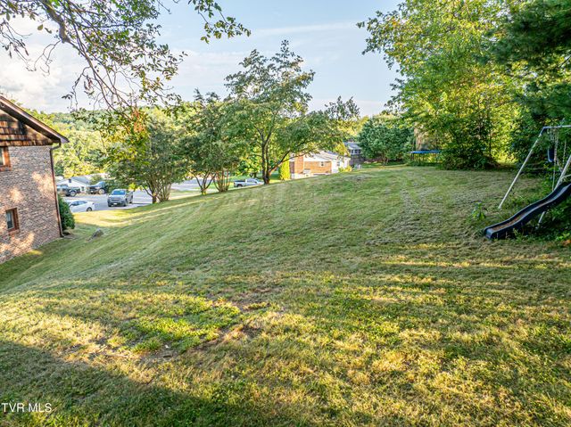 344 Kilgore Drive, Bristol, VA 24201