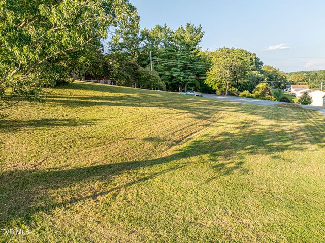 344 Kilgore Drive, Bristol, VA 24201