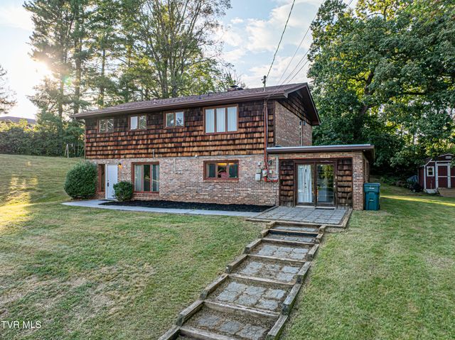 344 Kilgore Drive, Bristol, VA 24201