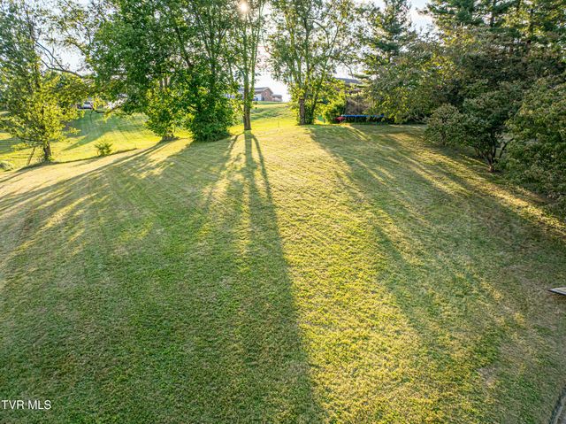 344 Kilgore Drive, Bristol, VA 24201