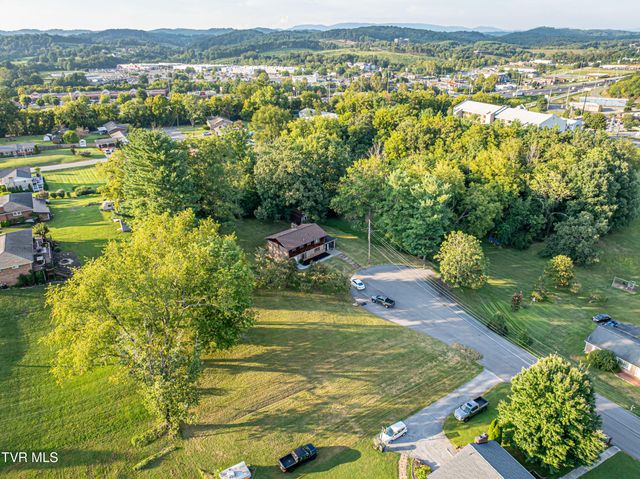 344 Kilgore Drive, Bristol, VA 24201