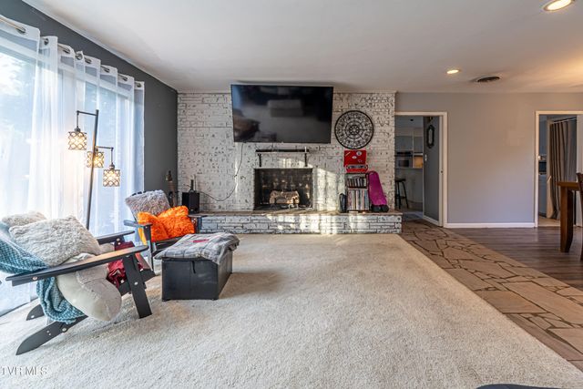 344 Kilgore Drive, Bristol, VA 24201