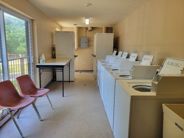 425 Walnut Creek Lane 1305, Lisle, IL 60532