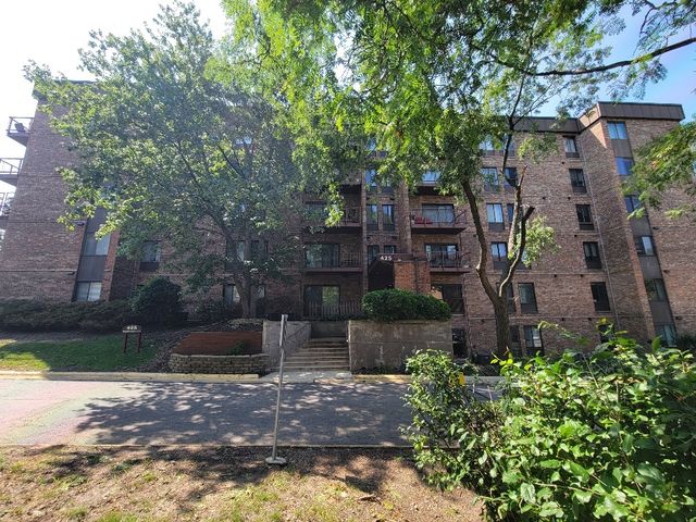 425 Walnut Creek Lane 1305, Lisle, IL 60532