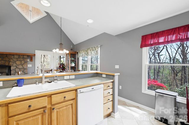 13705 Rosman Highway, Lake Toxaway, NC 28747