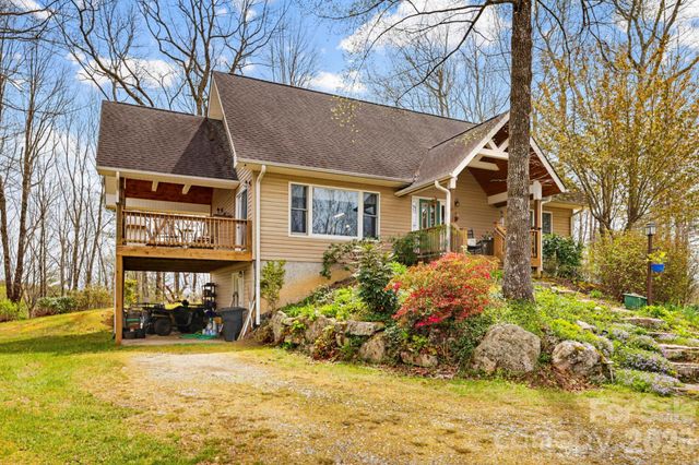13705 Rosman Highway, Lake Toxaway, NC 28747
