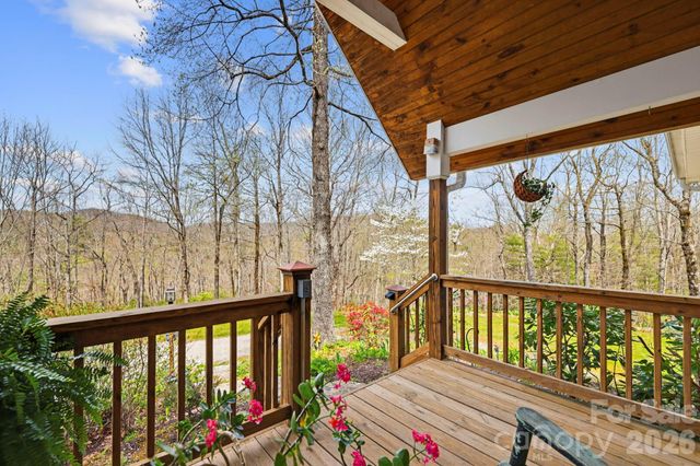 13705 Rosman Highway, Lake Toxaway, NC 28747