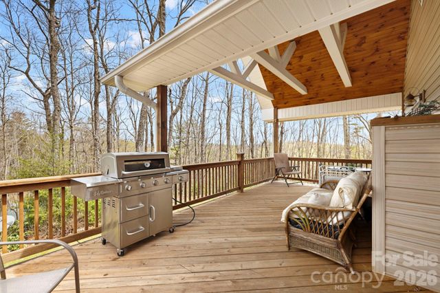 13705 Rosman Highway, Lake Toxaway, NC 28747