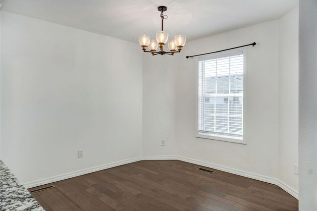 1003 S Meteor Avenue, Springfield, MO 65802