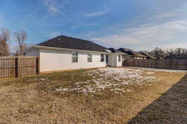 1003 S Meteor Avenue, Springfield, MO 65802