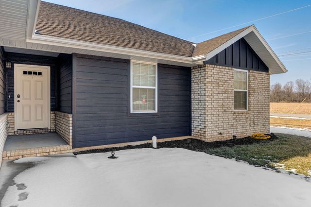 1003 S Meteor Avenue, Springfield, MO 65802