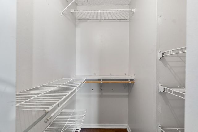 3700 N Pine Island Road 310, Sunrise, FL 33351