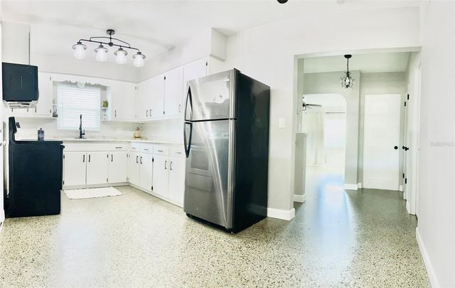 797 W HARBOR DRIVE S, St Petersburg, FL 33705
