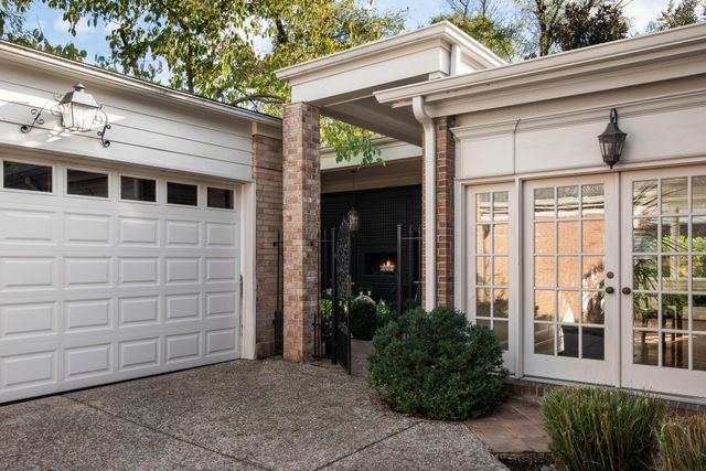 5117 Boxcroft Pl, Nashville, TN 37205