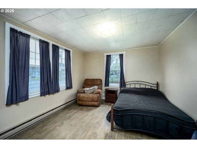 341 Nw 10TH St, Mc Minnville, OR 97128